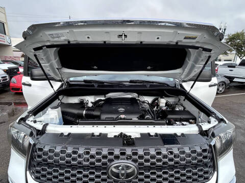 2020 Toyota Tundra SR5