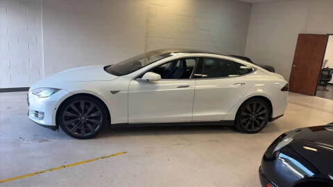 2014 Tesla Model S