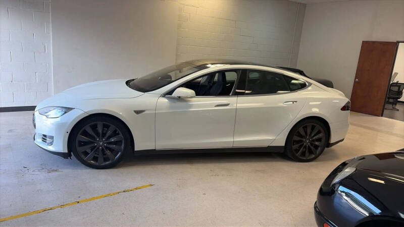 2014 Tesla Model S