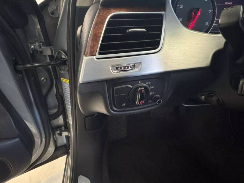 2011 Audi A8 quattro