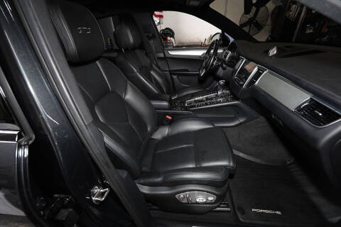 2017 Porsche Macan GTS
