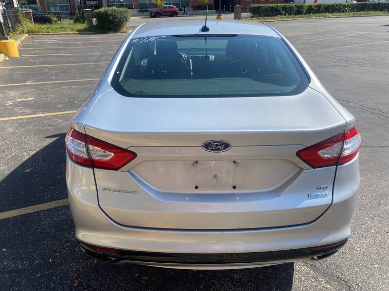 2014 Ford Fusion SE photo 6