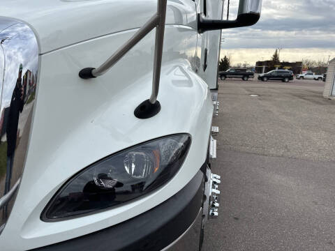 2021 International RH613