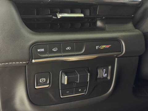 2023 Cadillac Escalade-V ESV