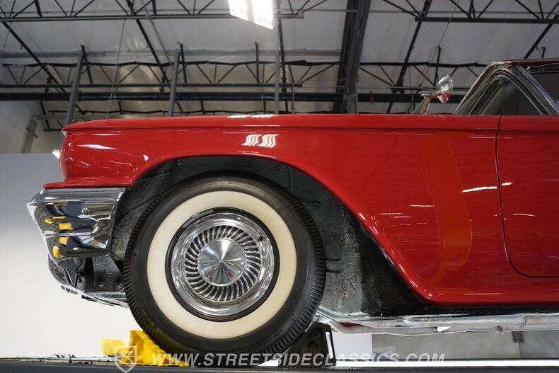 1959 Ford Thunderbird