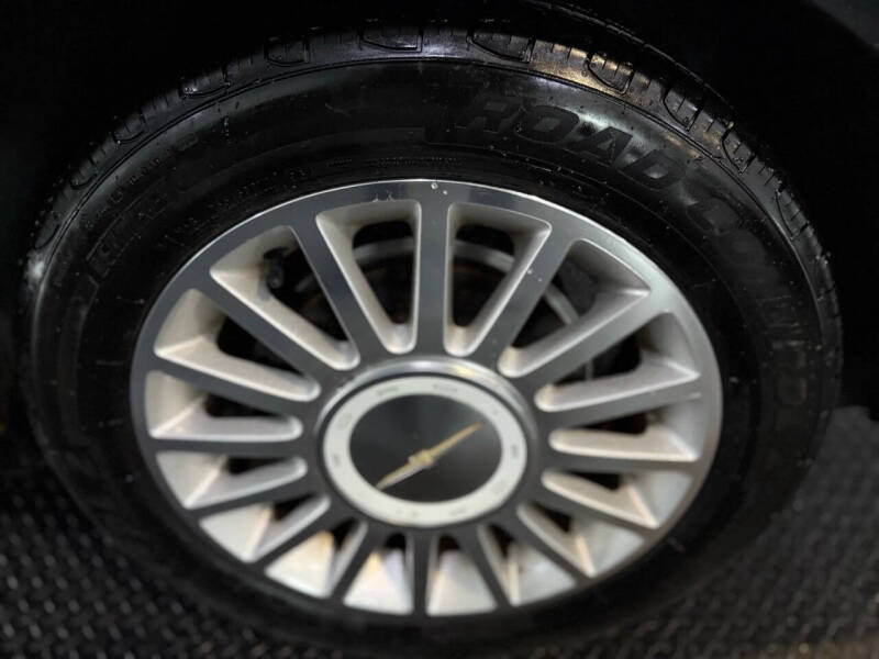 2004 Ford Thunderbird Deluxe