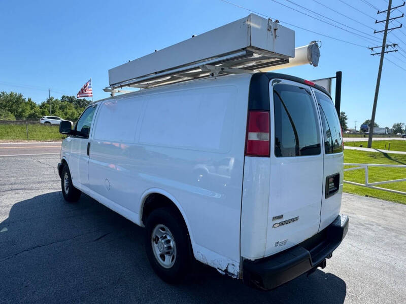 2011 Chevrolet Express 2500