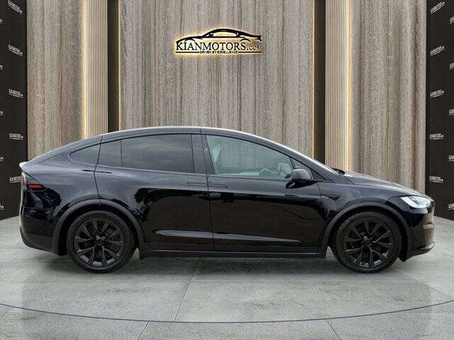 2022 Tesla Model X Plaid