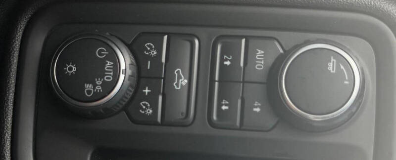 2019 Chevrolet Silverado 1500 Custom Trail Boss