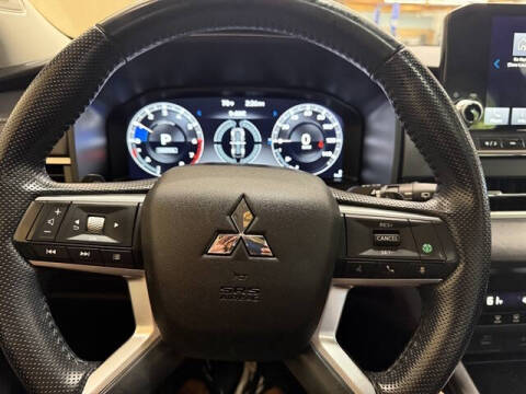 2024 Mitsubishi Outlander