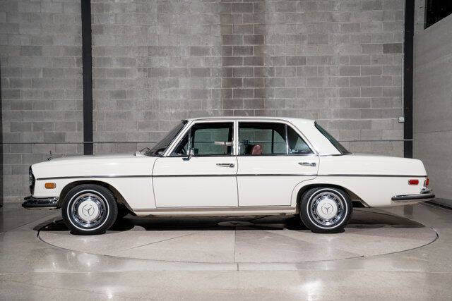 1973 Mercedes-Benz 280-Class
