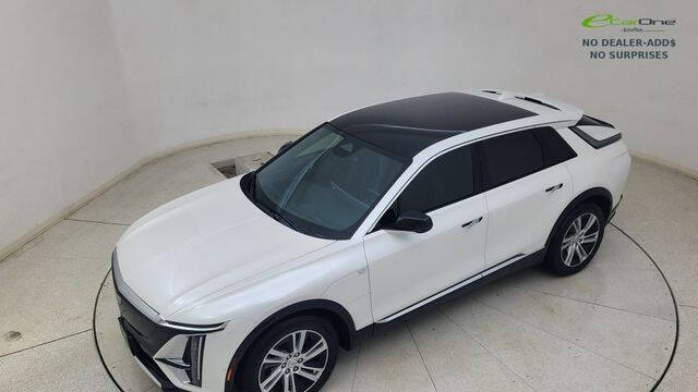 2024 Cadillac LYRIQ Tech