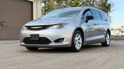 2017 Chrysler Pacifica for sale at Autotrend Virginia in Virginia Beach VA