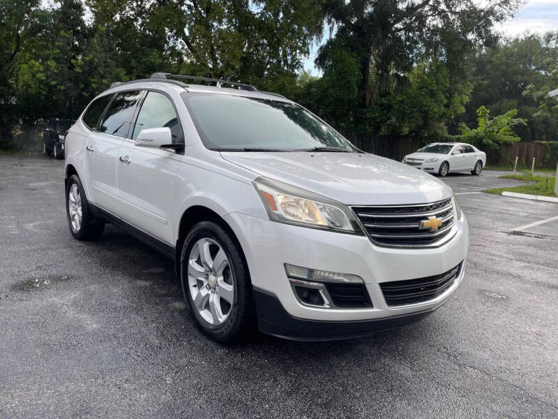 2017 Chevrolet Traverse LT