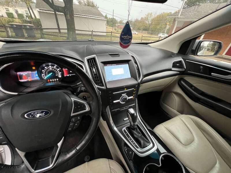 2016 Ford Edge Titanium