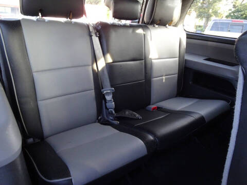 2012 Toyota Sequoia SR5