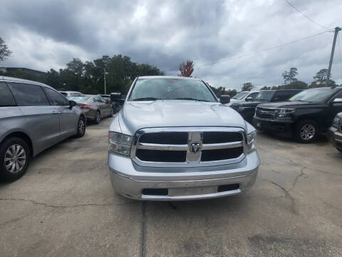 2016 RAM 1500 SLT