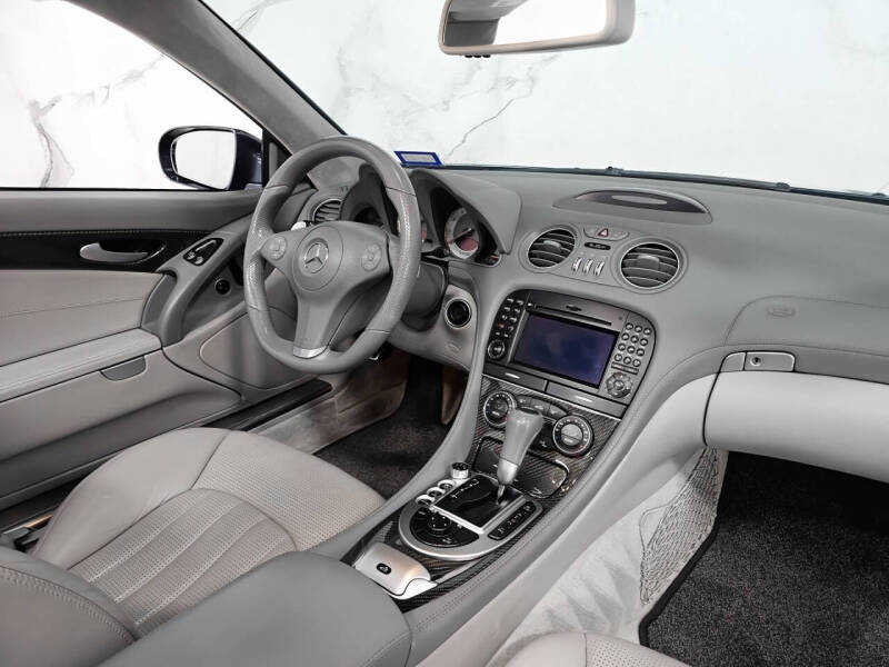 2012 Mercedes-Benz SL-Class SL 63 AMG