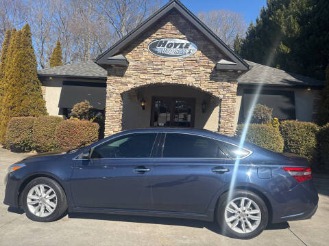 2014 Toyota Avalon for sale at Hoyle Auto Sales in Taylorsville NC