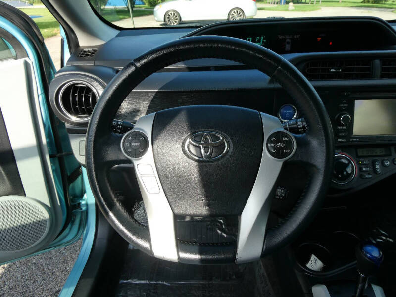 2013 Toyota Prius c Four