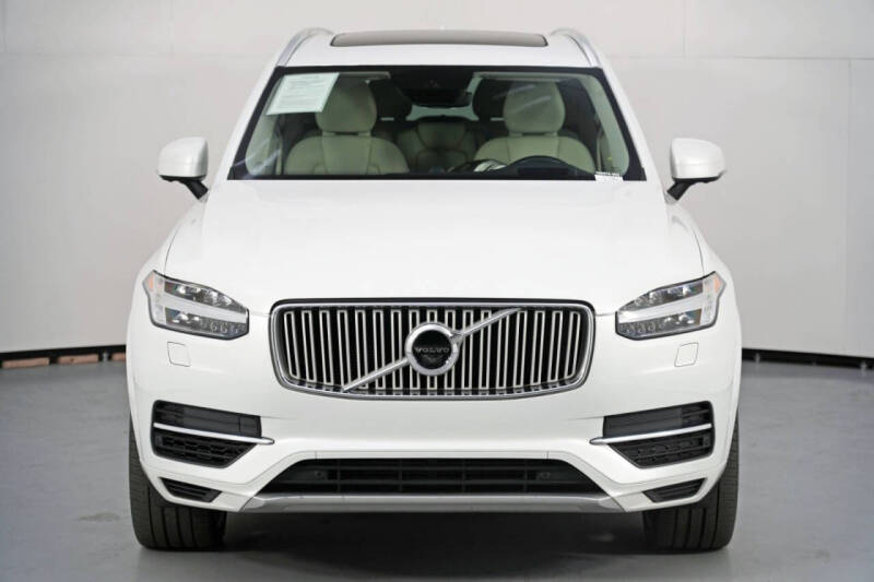 2017 Volvo XC90 T8 eAWD Inscription