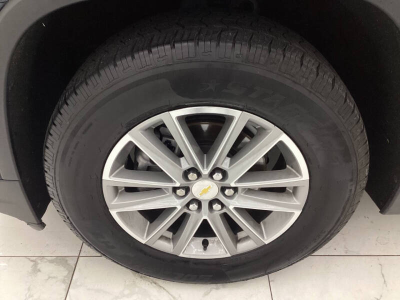 2022 Chevrolet Traverse LT Cloth