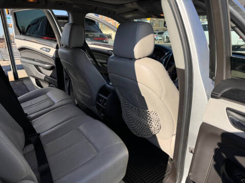 2016 Cadillac SRX Performance Collection