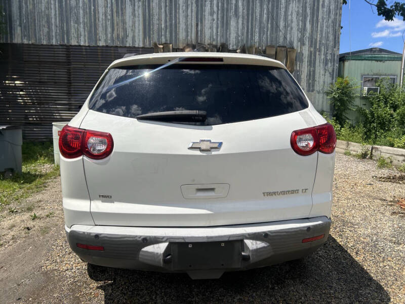 2012 Chevrolet Traverse LT