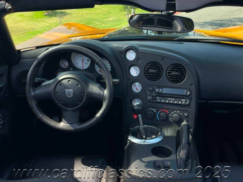 2003 Dodge Viper SRT-10