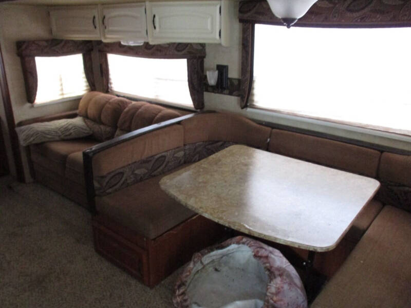 2011 Keystone RV Outback