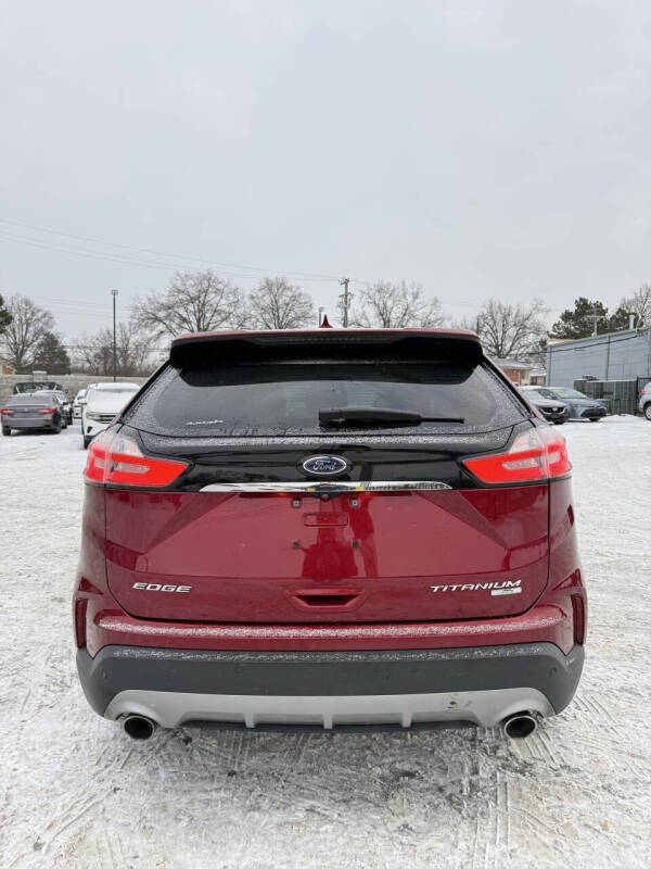 2019 Ford Edge Titanium