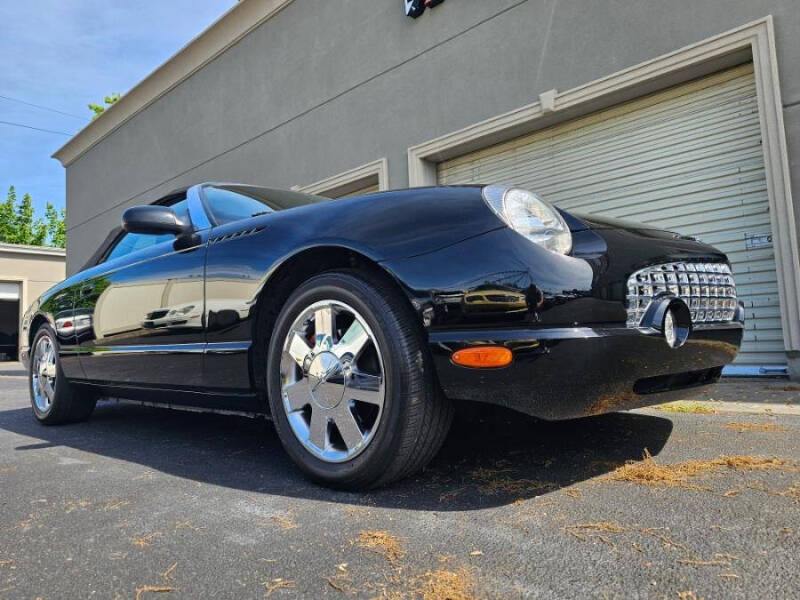 2002 Ford Thunderbird Deluxe