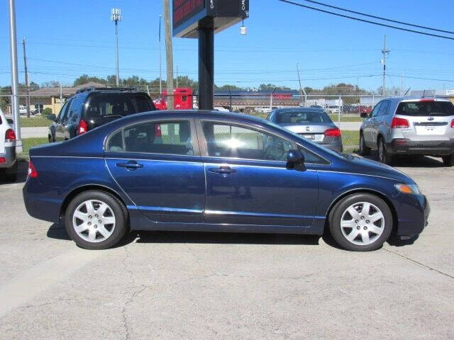 2009 Honda Civic for sale at Checkered Flag Auto Sales in Lakeland FL