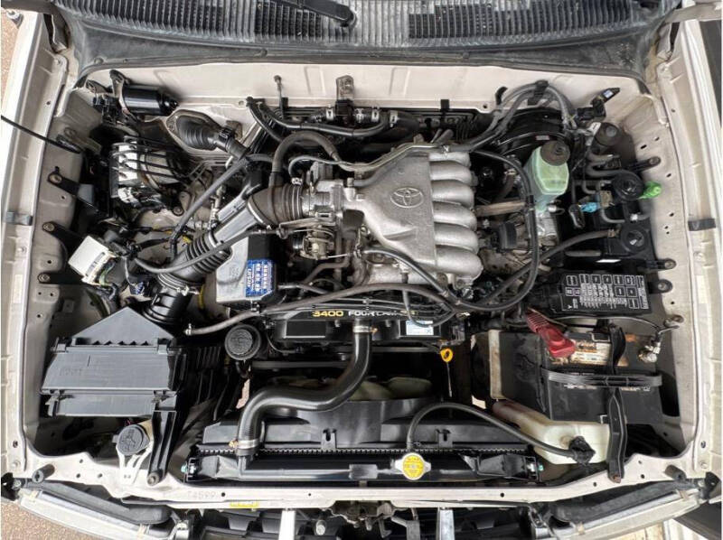 2000 Toyota 4Runner SR5