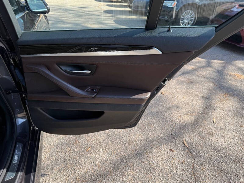 2015 BMW 5 Series 528i xDrive