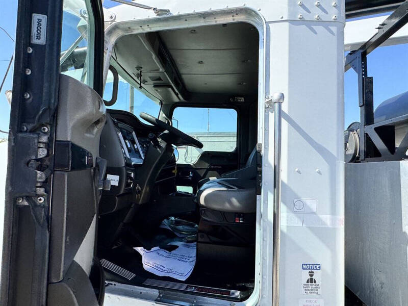 2014 Kenworth T800