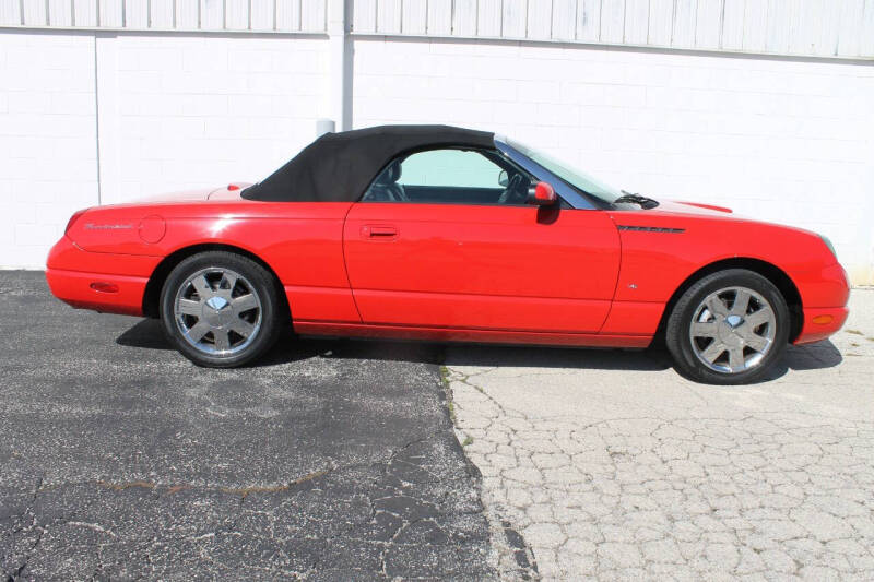 2003 Ford Thunderbird