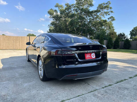 2014 Tesla Model S 60