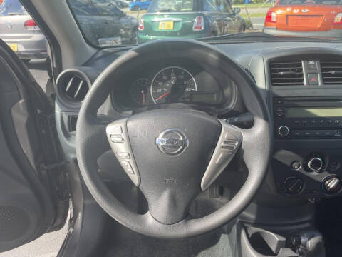 2015 Nissan Versa 1.6 S