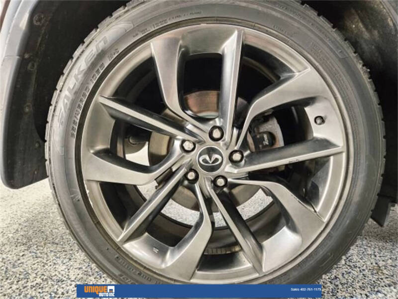 2019 Infiniti QX50 Essential