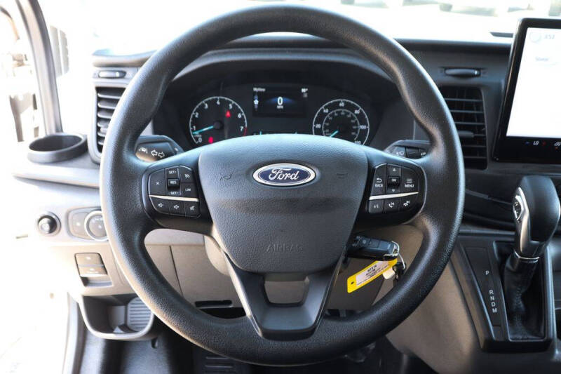 2024 Ford Transit 250