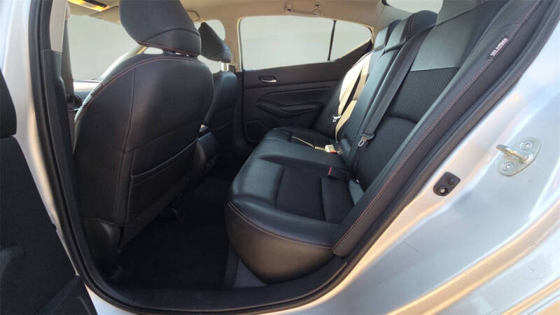 2020 Nissan Altima 2.5 SR