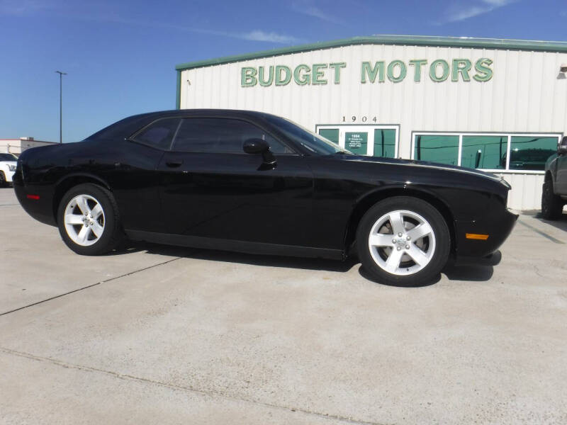 2012 Dodge Challenger SXT's photo