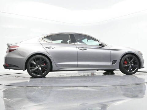 2023 Genesis G70