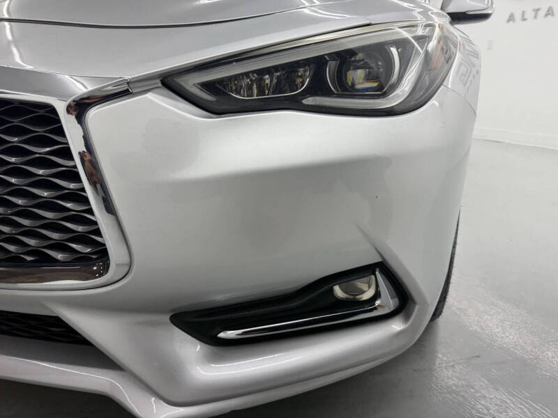 2017 Infiniti Q60 Red Sport 400