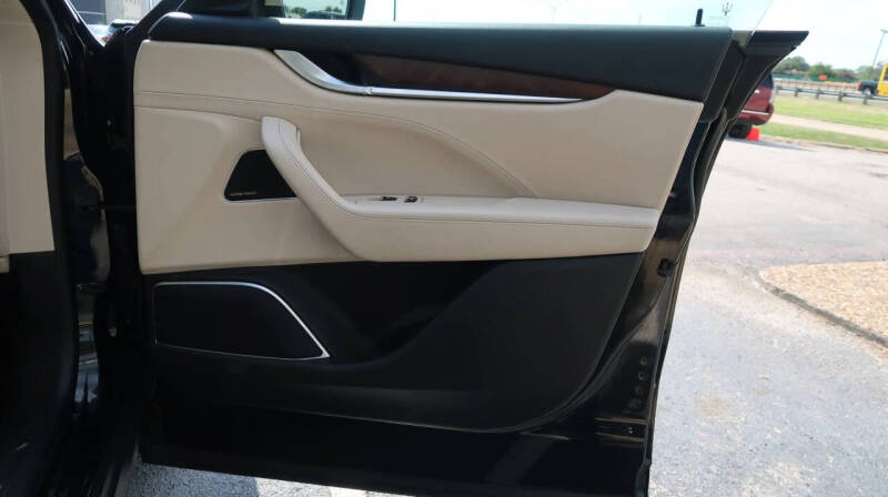 2017 Maserati Levante