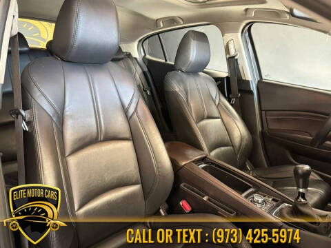 2018 Mazda MAZDA3 Touring