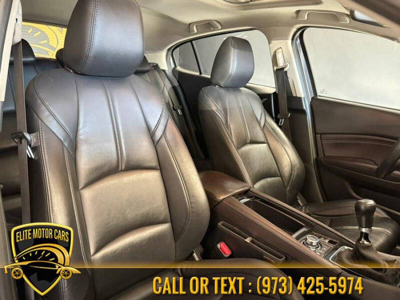 2018 Mazda MAZDA3 Touring