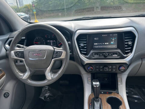 2018 GMC Acadia SLE-2