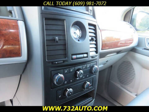 2008 Chrysler Town and Country Touring